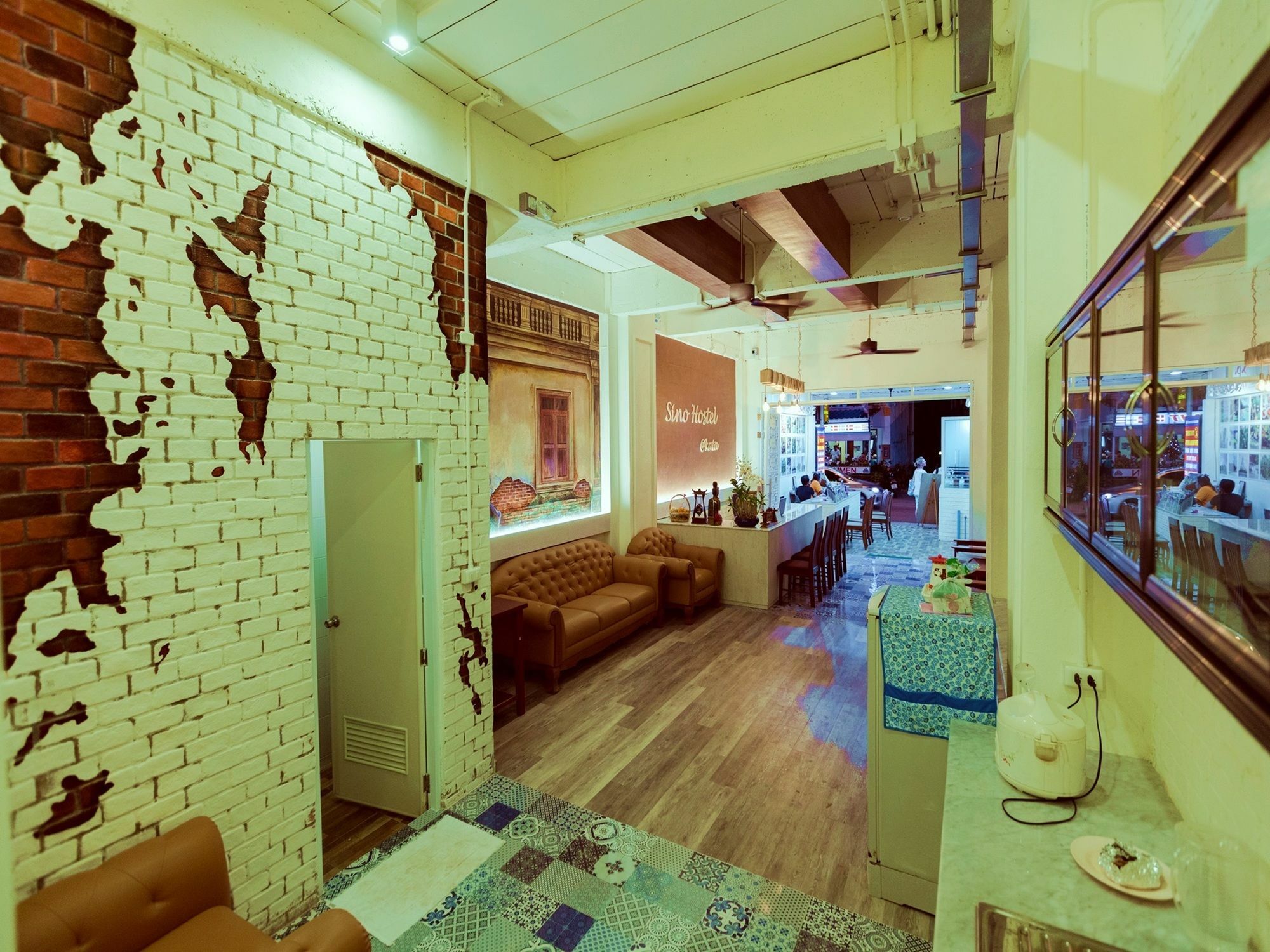 Sino Hostel @ Kata Phuket Εξωτερικό φωτογραφία